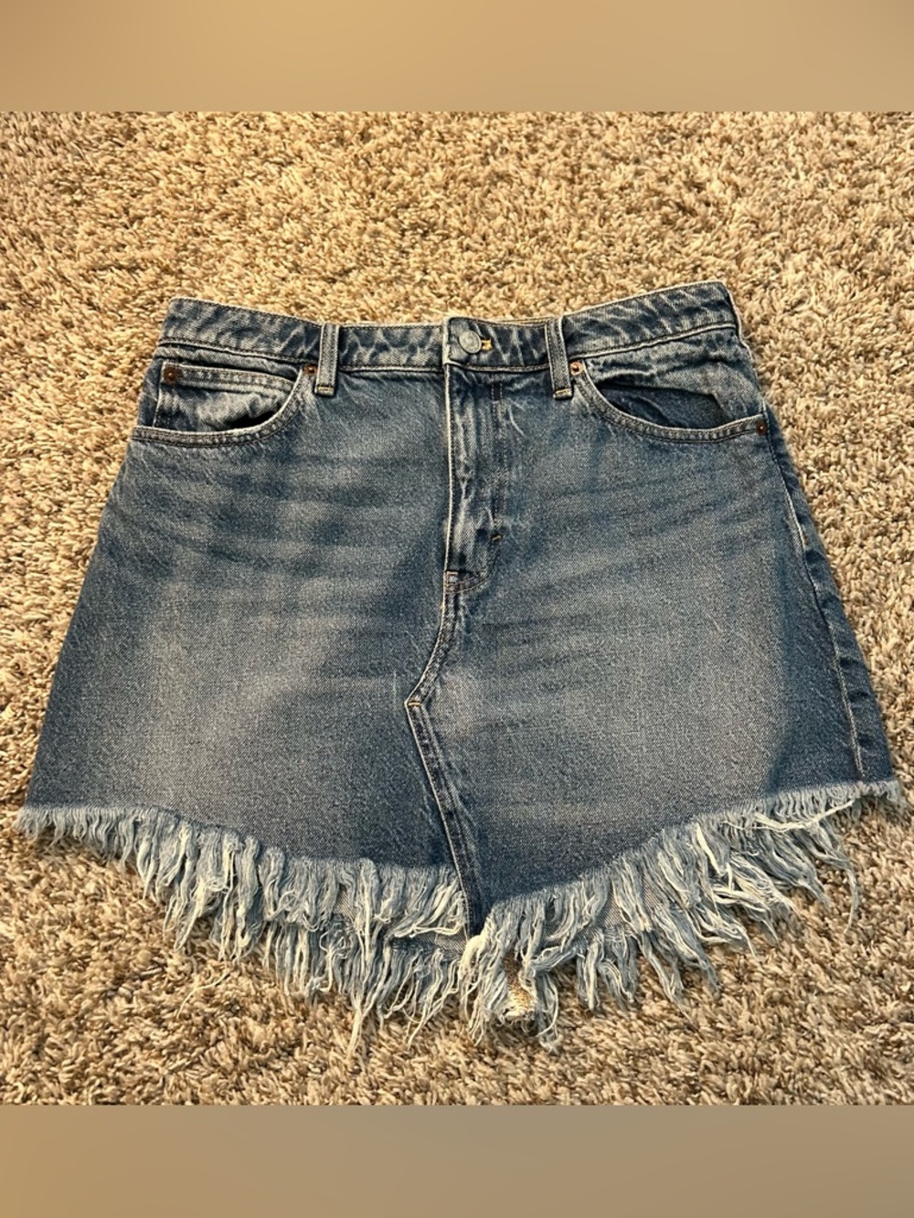 NWOT We The Free FP Denim Skirt US 30 Frayed Hem Distressed Medium Wash Mini